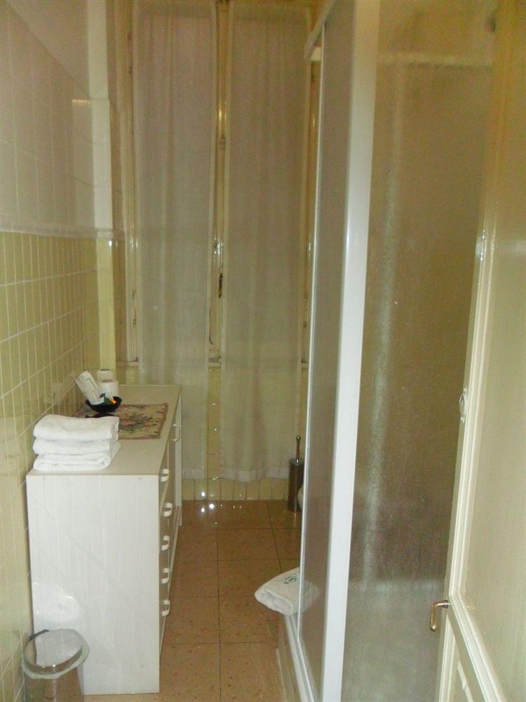 Guesthouse La Briosa Nicole Genova Kültér fotó