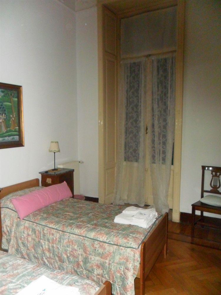 Guesthouse La Briosa Nicole Genova Kültér fotó