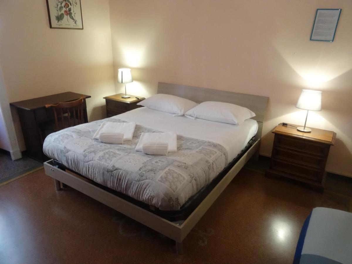 Guesthouse La Briosa Nicole Genova Kültér fotó